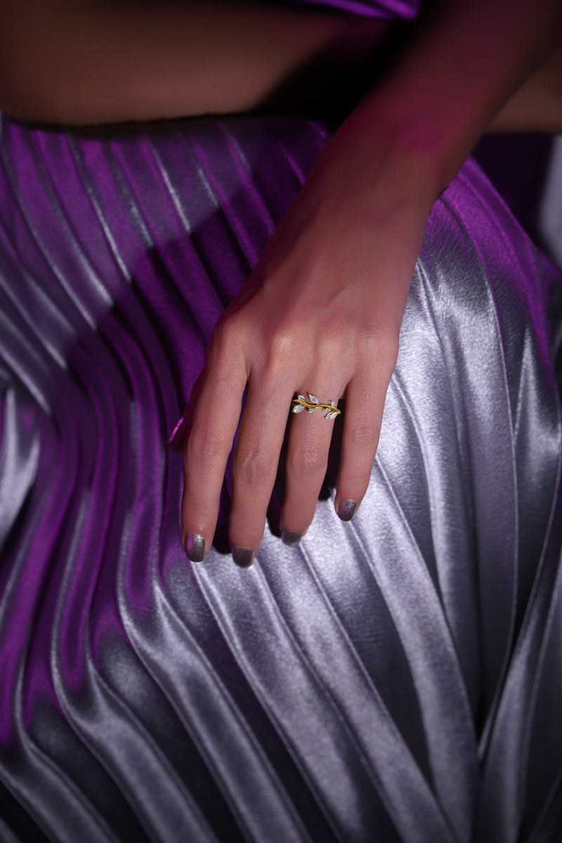 Silhouette Ring